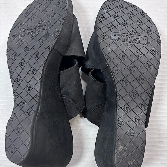 Donald Pliner Size 10 Suede Wedge Black Slide - Picture 4 of 9